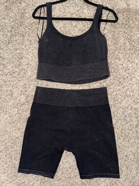 Gypsy + Jade Ribbed Scoop Neck Tank - Grey Black